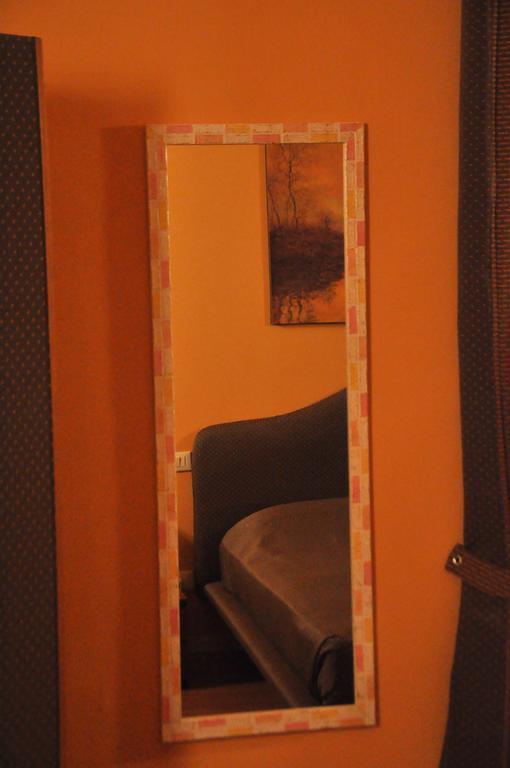 B&B Al Canto Del Cavour Pistoia Quarto foto